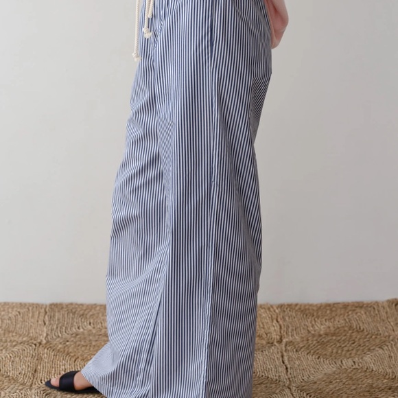 DONNI. Pants - DONNI. The Pop Pant.
Striped Wide-Leg Pants - Navy and White